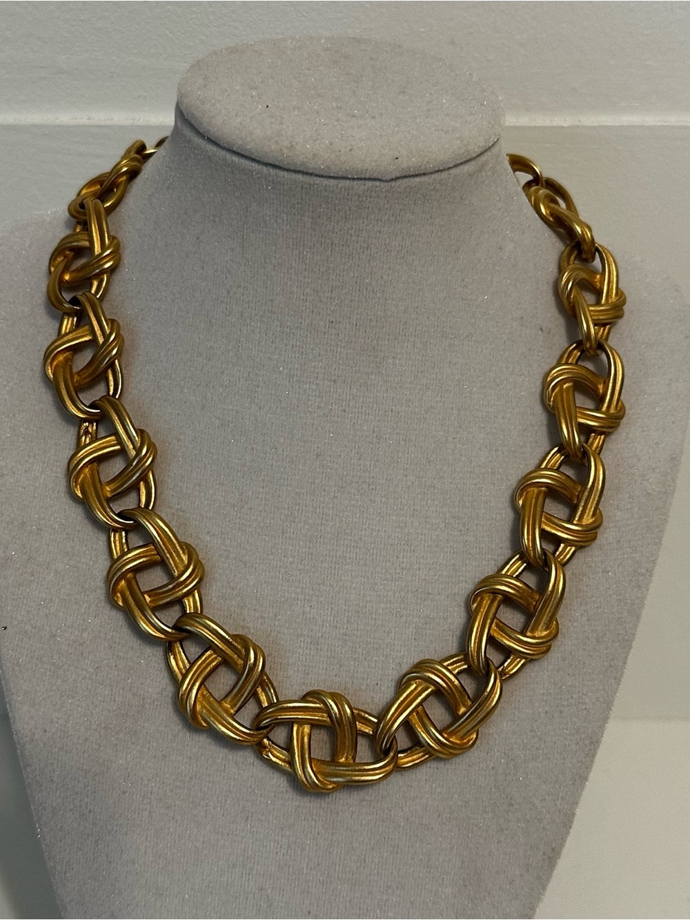 Vintage Erwin Pearl Chunky Gold Chain Link Choker Necklace 17” With Earrings - Picture 5 of 11